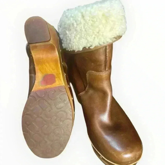 UGG Australia 1958 Brown Leather Fold Over Sheepskin Boots Womens - Picture 8 of 9